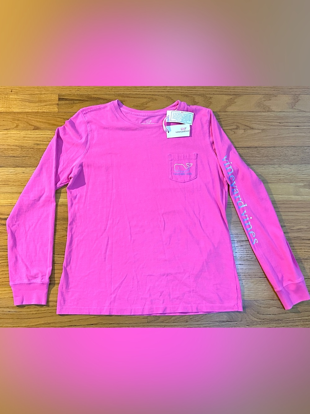 Vineyard Vines' NWT Long-Sleeve Pocket Tee - Pink, Classic Signature whale logo